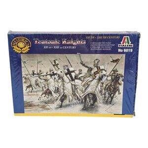 Italeri #6019 1:72 Scale Model Kit Chevalier Teutonic Knights XII-XIII Century